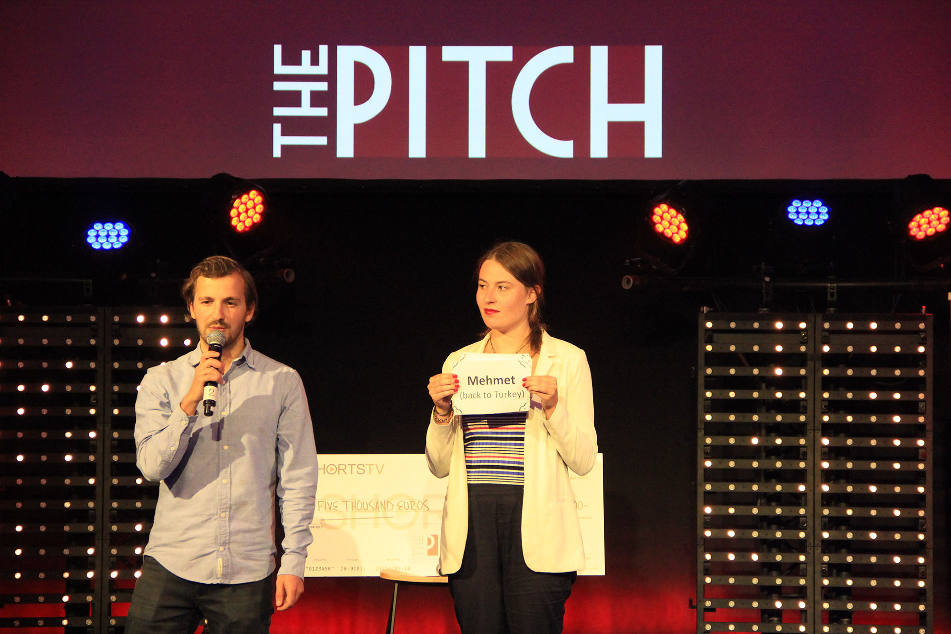 Ilia ten Bohmer & Charlotte Spronk pitch 'In Summer'In de Zomer'